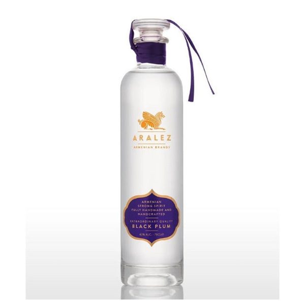 ARALEZ BRANDY BLACK PLUM  ARMENIA 750ML